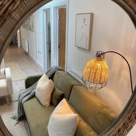 Fishponds Flat 1 By Mia Living 2 Bedroom Apartment Bristol