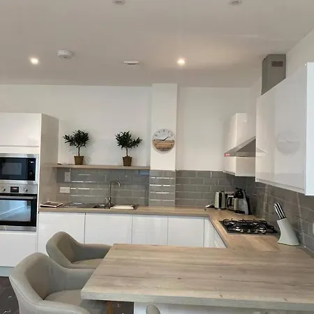 Lägenhet Fishponds Flat 1 By Mia Living 2 Bedroom Bristol